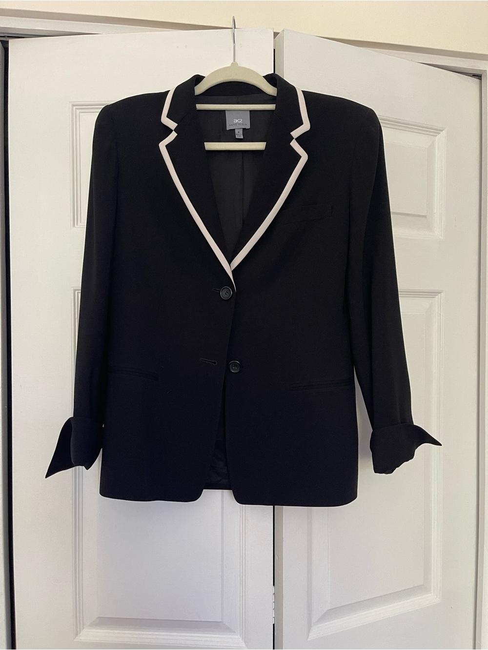 Anne Klein AK2 Black and White Contrast Trim Two-Button Blazer & White Contrast